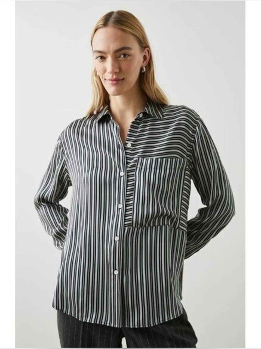 Rails Spencer 100% Silk Shirt in Aspen Stripe Size Medium
